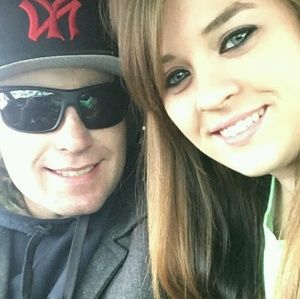 Meet your Posher, Lizzy